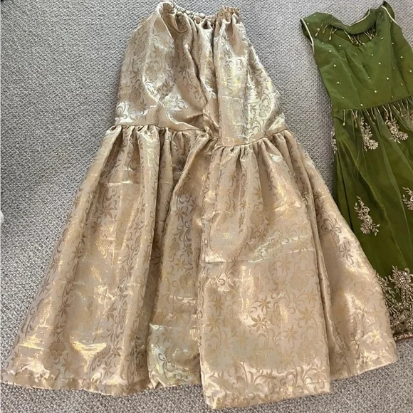 Elegant Green and Gold Embroidered Indian Pakistani Outfit - Picture 7 of 7